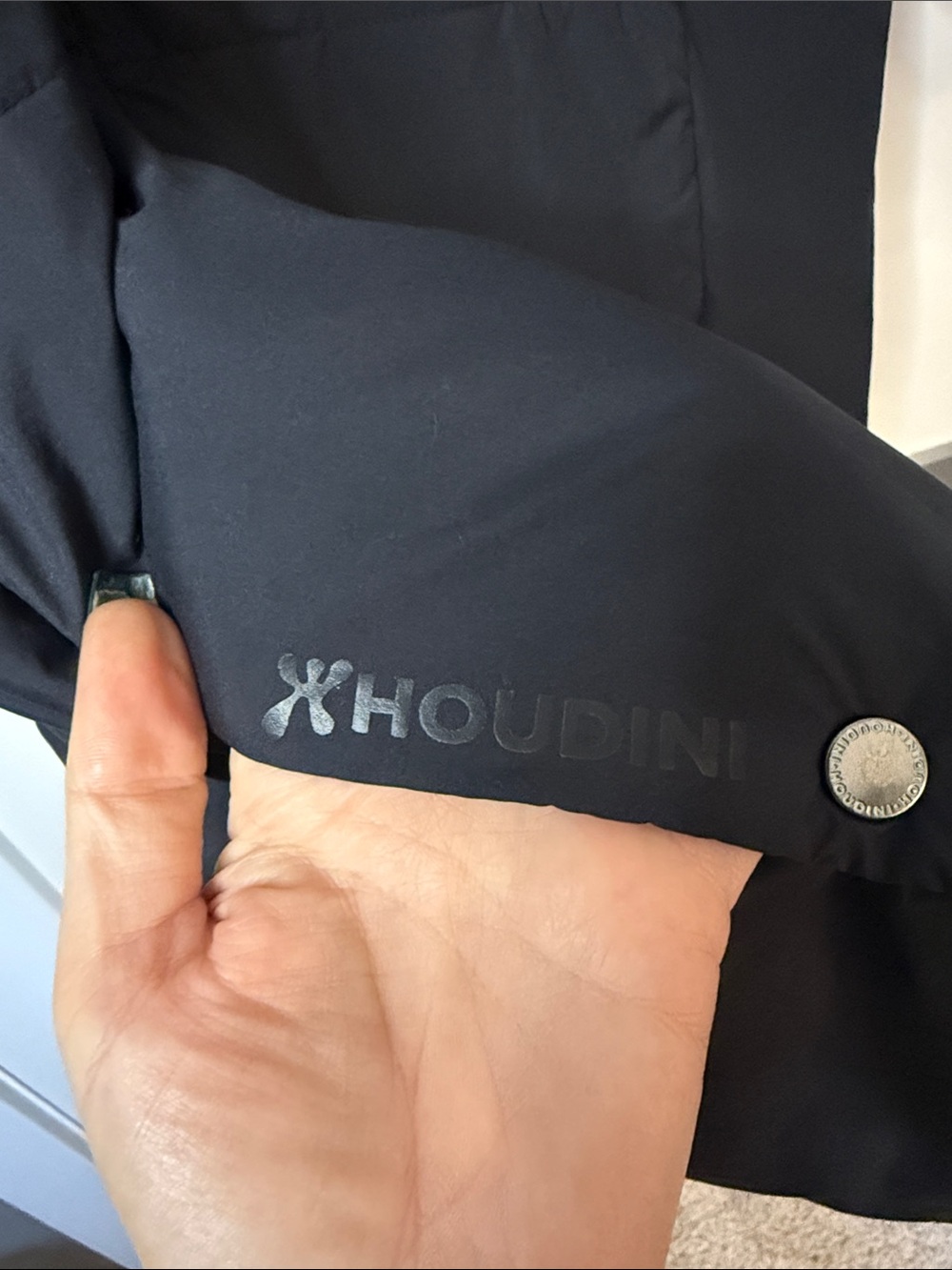 Houdini The Cloud Black Convertible Insulated Coat| Size S - Picture 8 of 14